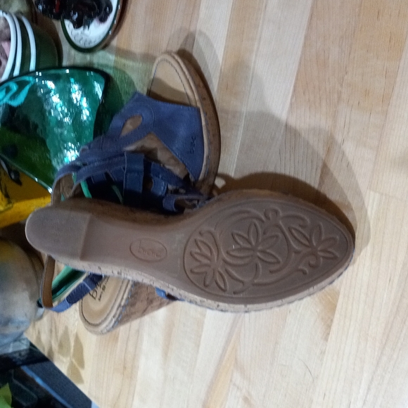 BOC Smokey Blue Platform Sandals - Picture 4 of 5